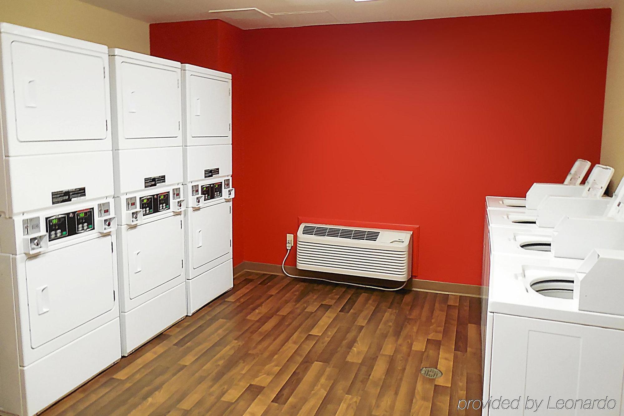 Extended Stay America Suites - Philadelphia - Airport - Bartram Ave Екстер'єр фото